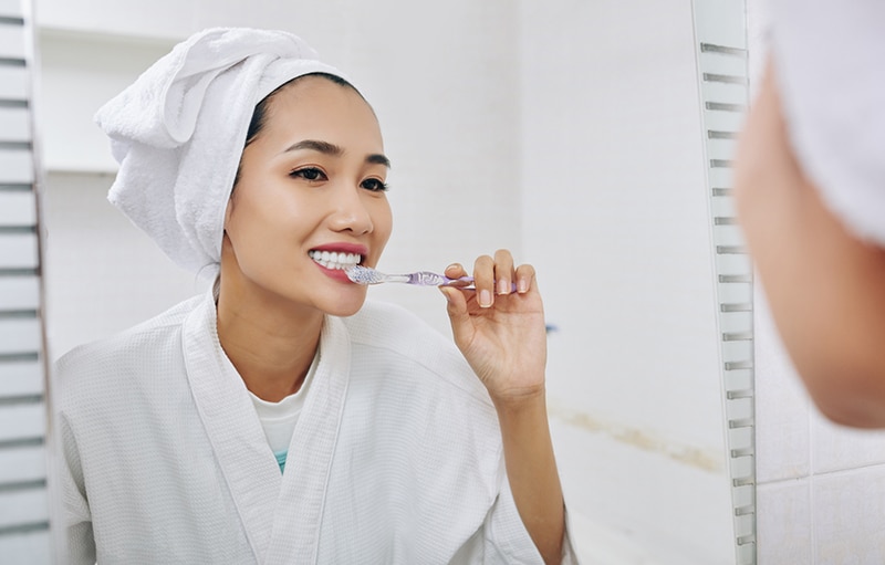 Cách trị viêm lợi đơn giản - colgate