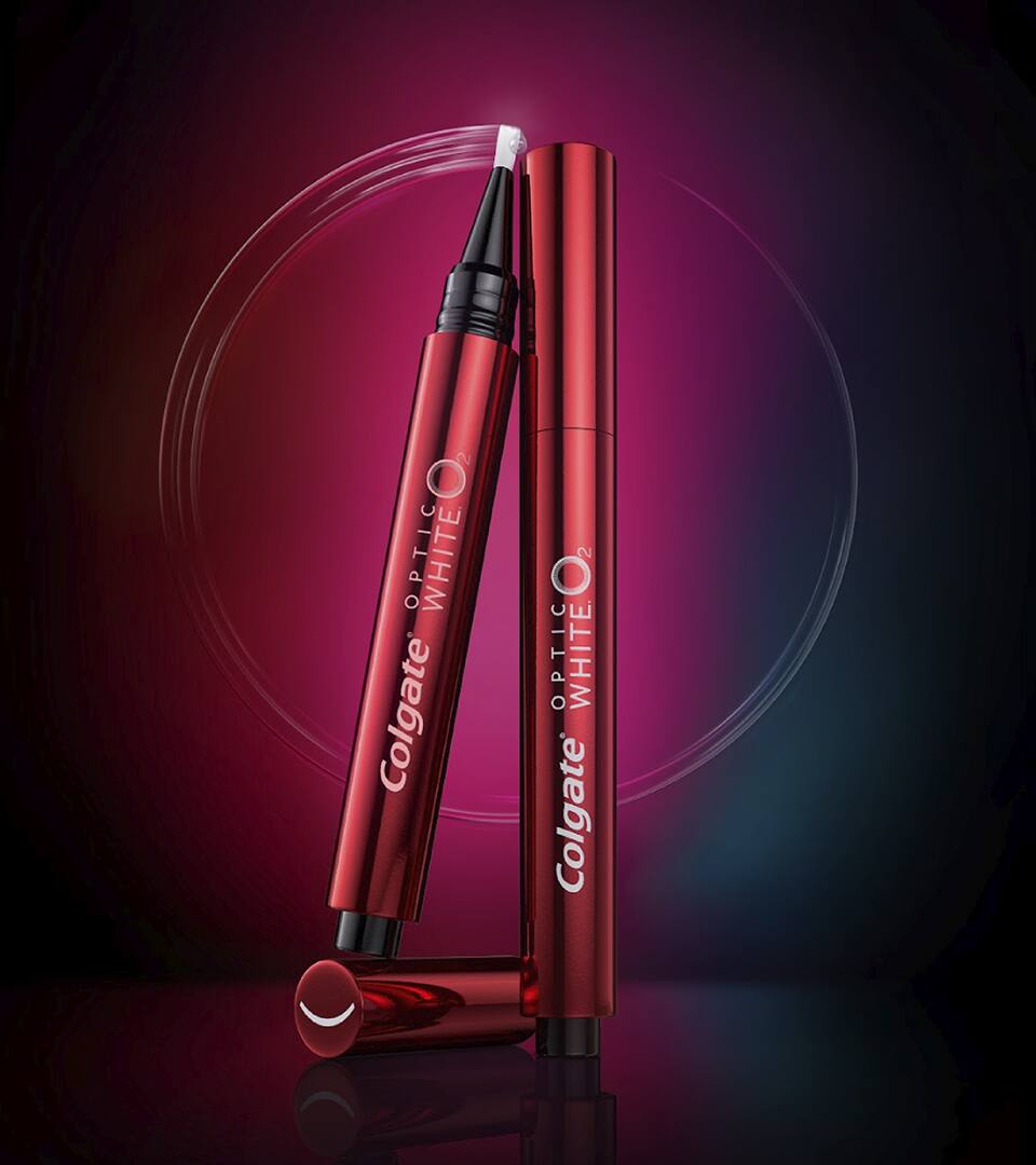 Cận cảnh bút làm trắng răng Colgate; hình ảnh để giới thiệu sản phẩm làm trắng tốt nhất của Colgate Cận cảnh bút làm trắng răng Colgate; hình ảnh để giới thiệu sản phẩm làm trắng tốt nhất của Colgate