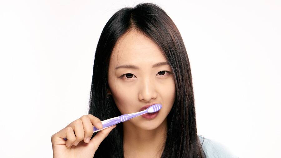 bao lâu thì bạn thay bàn chải đánh răng 1 lần - colgate