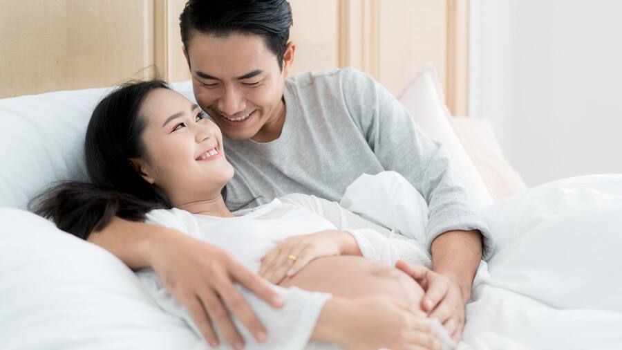 Có nên làm trắng răng khi mang bầu