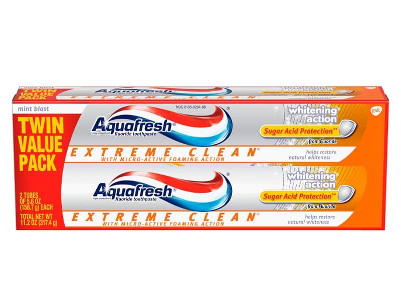  Kem đánh răng Aquafresh chứa Fluor giúp bảo vệ răng khỏi axit