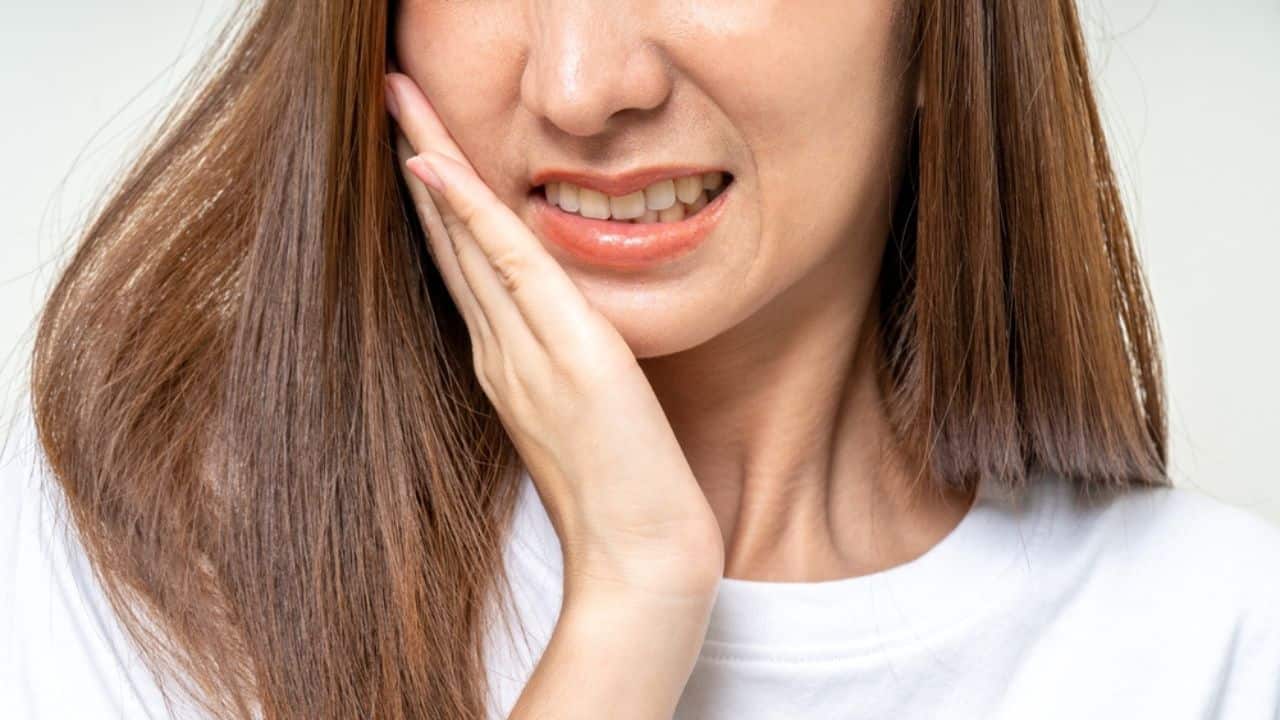 thuốc kháng sinh răng có tác dụng giảm đau - colgate