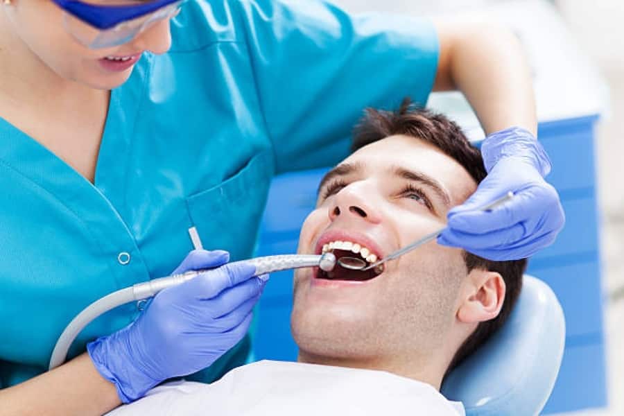 Nên thăm khám bác sĩ nếu chứng nghiến răng kéo dài