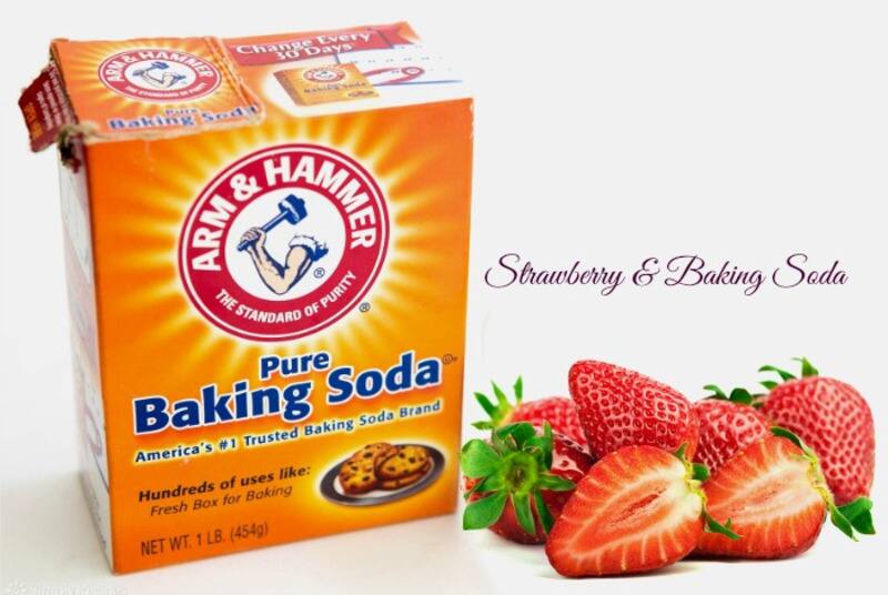 Tẩy trắng răng bằng baking soda và dâu tây