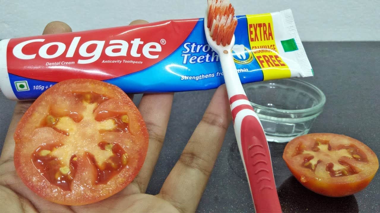  Làm trắng răng tại nhà bằng cà chua có hiệu quả không