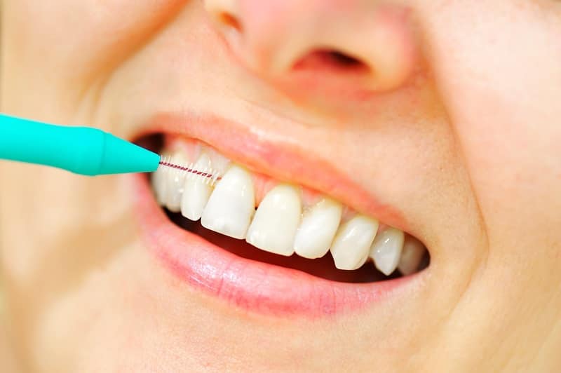 hướng dẫn cách sử dụng bàn chải kẽ răng
