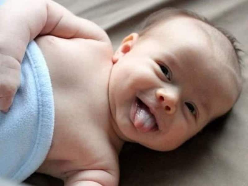  Bệnh nấm miệng ở trẻ