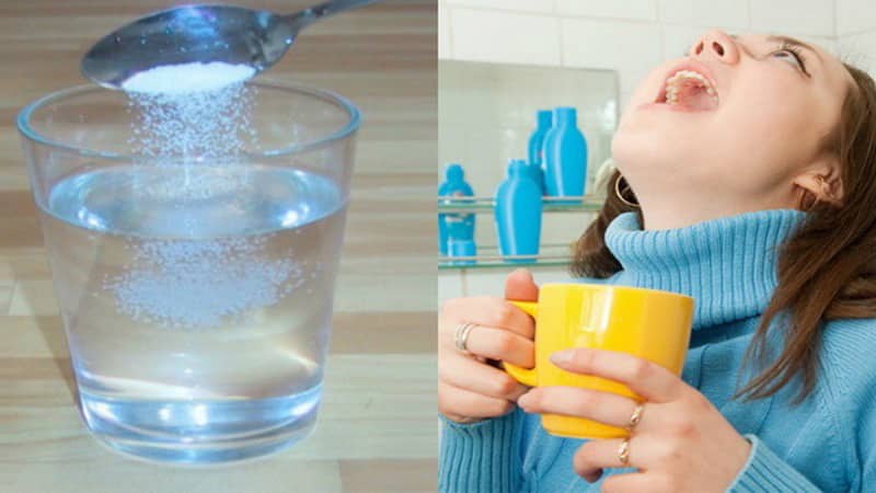 Súc miệng bằng nước muối trị đau răng sâu