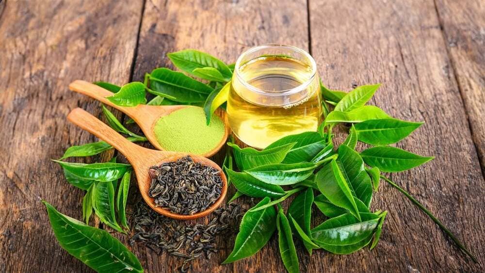 Điều trị ê buốt răng tại nhà bằng nước trà xanh