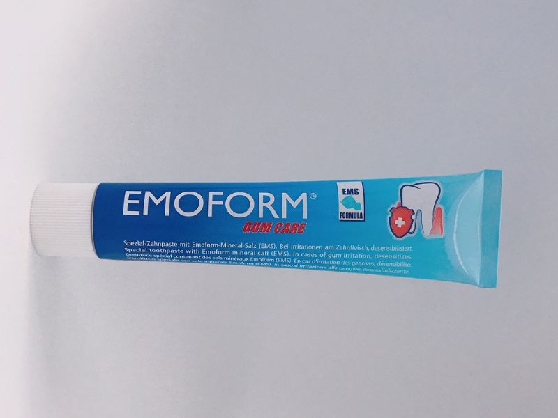 Kem đánh răng Emoform phục hồi và tái tạo nướu, lợi bị tổn thương